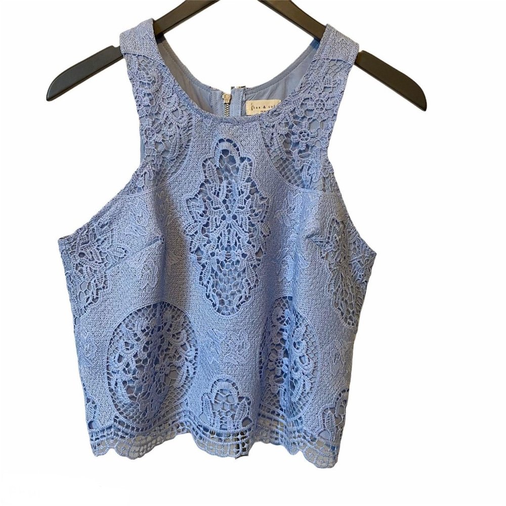 Tea and Cup lace sleeveless crop top blue M